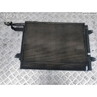 Радиатор охлаждения (конд.) Volkswagen Touran 2004 1T0820411B