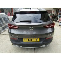 Opel grandland x крышка багажника задняя evlc