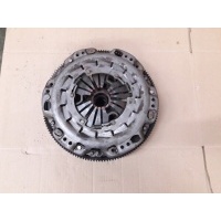 Колесо двухмассовый мерседес w176 1 , 5 cdi a6070300605