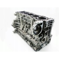 Blok двигателя 2.4 d5 volvo xc90 xc60 xc70 v70 2 3 s60 s80 2 30677367