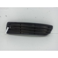 Решетка (заглушка) в бампер Перед. Лев. Audi A4 B5 (1994-2001) 1997 8D0807345B