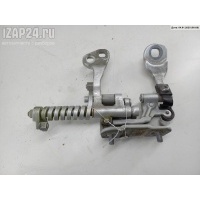Петля крышки (двери) багажника Лев. BMW 3 E90/E91/E92/E93 (2005-2013) 2008 7119041