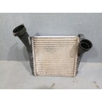 Интеркулер Volkswagen Touareg GP 7L6145803F