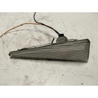 Повторитель поворота левый Renault Megane II (2002-2008) 2008 8200633416