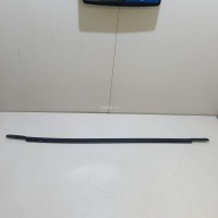 Накладка стекла заднего правого Hyundai-Kia Solaris (2010 - 2017) 832201R000