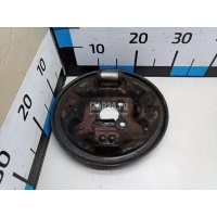 Щит опорный задний правый Renault Lada Largus 2012 7701070955