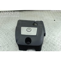 Накладка декоративная на двигатель Volkswagen Golf-4 2004 038103925EK