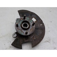 Кулак передний левый Mazda 2 2007- D65133031A