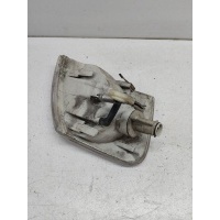 Поворотник левый Volkswagen Passat 1998