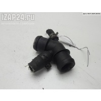 Фланец (тройник) системы охлаждения Volkswagen Passat B5+ (GP) 2004