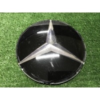 Эмблема решетки радиатора Mercedes GLC X253 15-19 Mercedes-Benz Параметр: Модель 2015 A0008880111