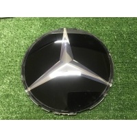 Эмблема решетки радиатора Mercedes GLC X253 15-19 Mercedes-Benz Параметр: Модель 2015 A0008880111