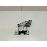Опора двигателя правая Renault Duster 2012 112102235R