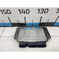 Блок управления двигателем Renault Duster 2012 237102035R