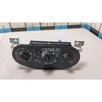 Блок управления отопителем Renault Duster 2012 275101924R