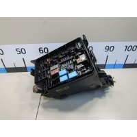 Блок предохранителей Toyota RAV 4 (2013 - 2019) 8263148020