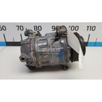 Компрессор кондиционера Land Rover Range Rover IV 2013 LR112585