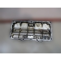 Крышка боковая блока цилиндров двигателя DT1206 SCANIA Scania P, R, G с дефектом 1497059