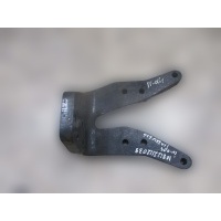 Кронштейн балки коробки передач справа Iveco Iveco Trakker 41008172