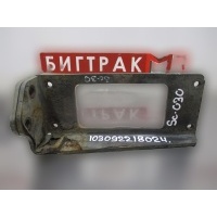 Кронштейн крепления противооткатного устройства правый SCANIA Scania P, R, G 1904758