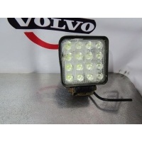 Фонарь рабочей площадки за кабиной Volvo Volvo FM, FH, есть повреждение 20872890