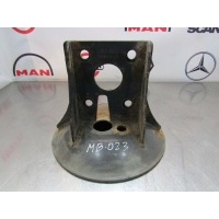 Кронштейн пневморессоры верхний Mercedes Actros, Axor Mercedes-Benz 9423200235 9423200235