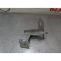 Кронштейн замка капота левый Mercedes Axor Mercedes-Benz 9738840215 9738840215