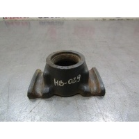 Кронштейн отбойника передней рессоры Mercedes Actros, Axor Mercedes-Benz 9413310926 9413310926
