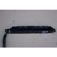 Панель управления магнитолой Volvo XC60 2009 31300019