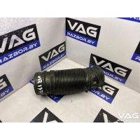 Патрубок (трубопровод, шланг) Volkswagen Golf 7 2013 5Q0129618C