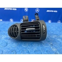 дефлектор воздушный Mercedes-benz с200 W203 2004 A2038300654