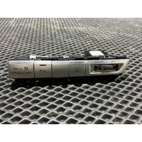 Кнопка парктроника Audi S8 D4 2013 4H0820911C,4H1959674DM