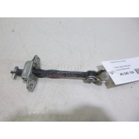 Ограничитель двери Suzuki SX4 2013 8183051K02