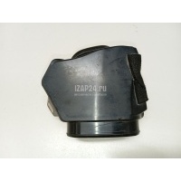 Патрубок воздушного фильтра Mercedes Benz W205 2014 6540901200