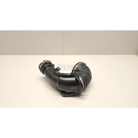 Патрубок воздушного фильтра Mercedes Benz W205 2014 6510903542