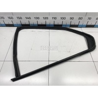 Уплотнитель стекла двери Renault Logan II 2014 823314662R