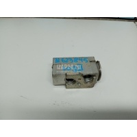 Клапан кондиционера Renault Sandero 2014 922700505R