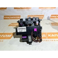 блок предохранителей Volkswagen Tiguan (2007-2011) 2009 3C8937049E