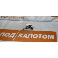 Форсунка Ford Focus 3(2011-2015) 2011 CM5E-BB0021