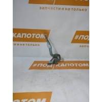 петля капота левая Mazda 3 (2003-2006) 2005 B32H52420A