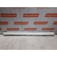 накладка на порог Toyota Avensis 2 (T250)(2003-2006) 2004 7585205010