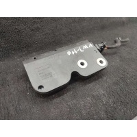 Доводчик крышки багажника Volkswagen Touareg 1 2005 7L0827511