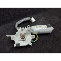Двигатель электролюка Mercedes E W211 2005 A2038203142