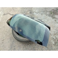 Стекло заднее Peugeot 407 2006