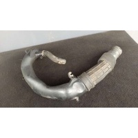 Патрубок турбины Peugeot 607 2008