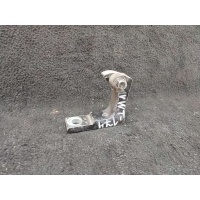 Петля двери передней левой Volkswagen Touareg 1 2005 7l0831401a
