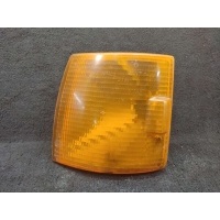 Поворотник левый Volkswagen Transporter T4 1997 701953049