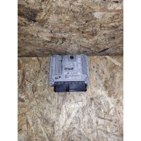 блок управления двигателем Volkswagen Touran (2003-2006) 2005 06F906056DT,0261S02163