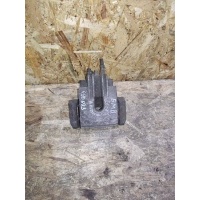 СУППОРТ зад. лев. BMW 5 E60(2002-2010) 2006 34216758057
