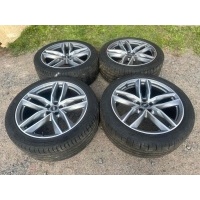 Диск литой Audi Q7 4M 2017 4M0601025S, 4M0601025T